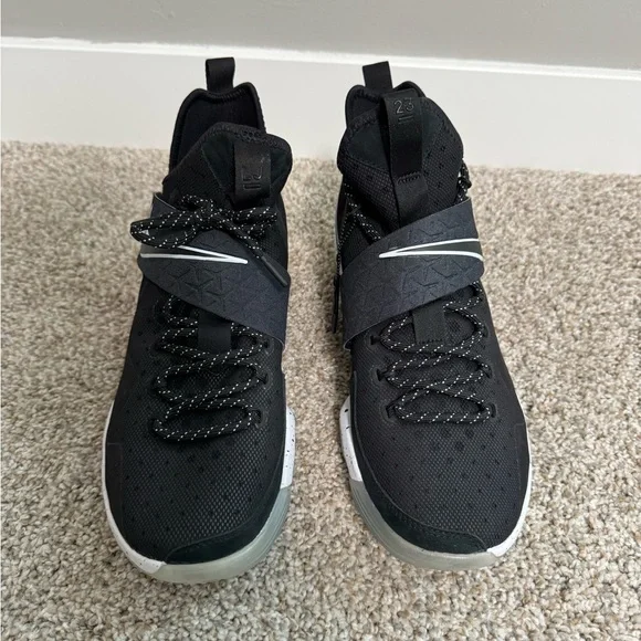 New Mens Nike LeBron 14 Black Ice Athletic Shoes Size 9.5 - Picture 2 of 5
